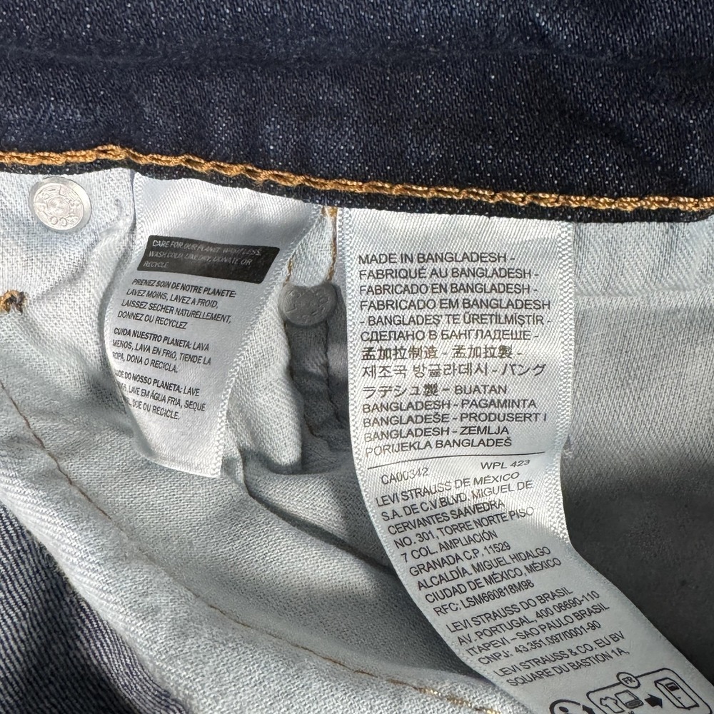 Levis 505 Jeans Mens 38x30 Blue Straight Leg Stretch Denim Dark Wash Casual - Picture 11 of 14